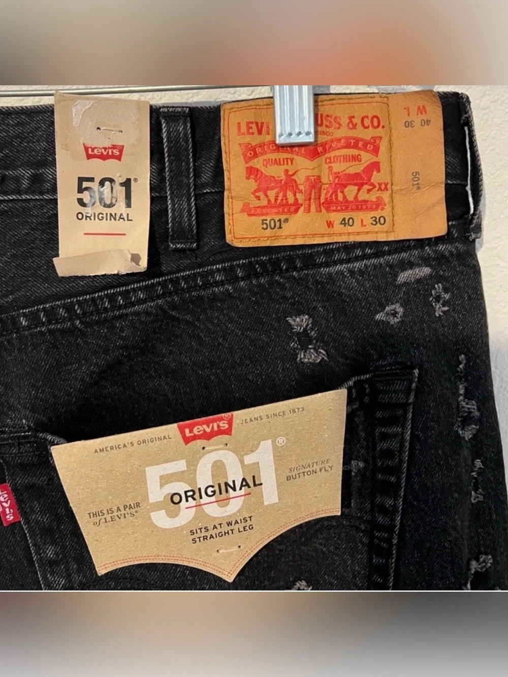 Levis Mens 501 Original Black Distressed Jeans Sz 40x30 NWT